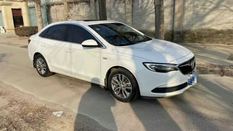 保定17年别克英朗8