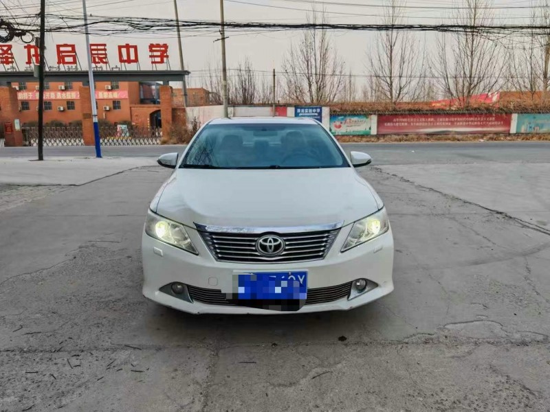 保定13年丰田凯美瑞1