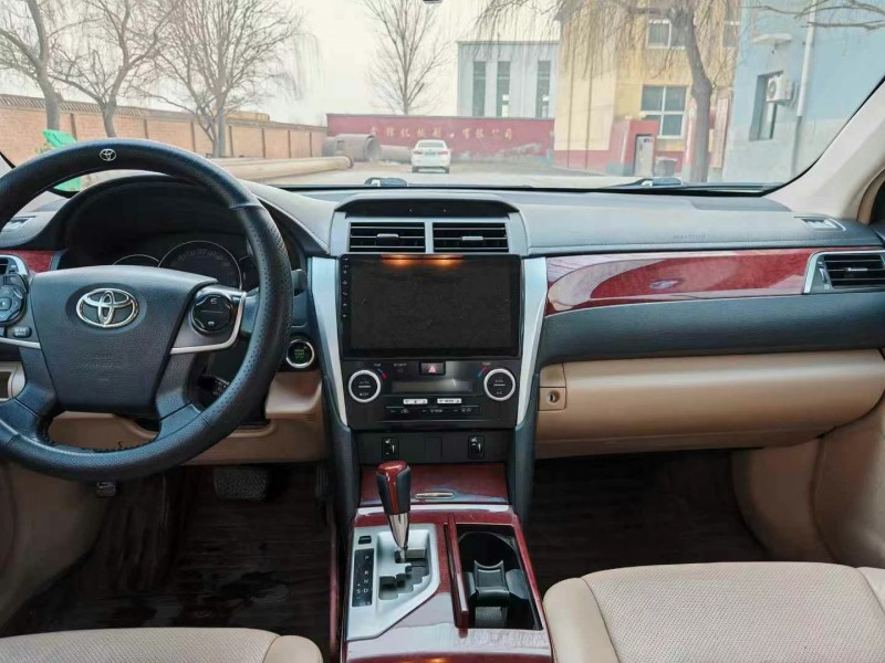 保定13年丰田凯美瑞7