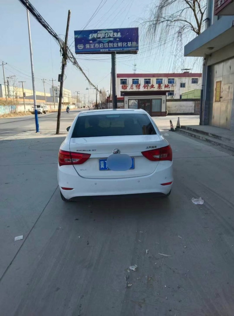 保定15年别克英朗9