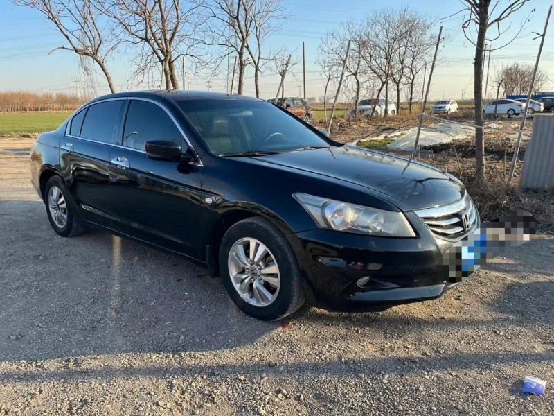 保定12年本田雅阁3