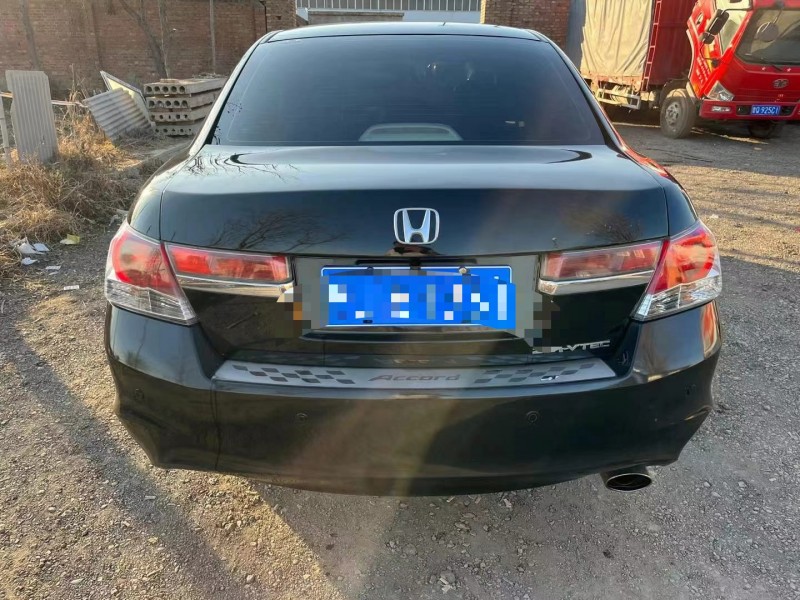 保定12年本田雅阁9