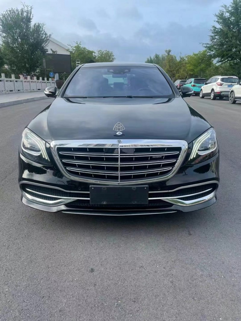 徐州18年奔驰迈巴赫S级1