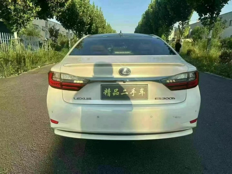 徐州15年雷克萨斯ES5