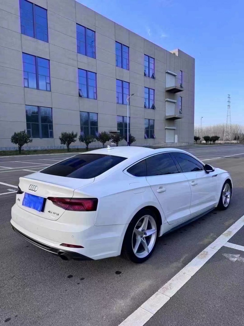 徐州18年奥迪A57