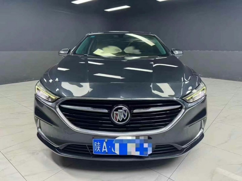 成都20年别克君越1