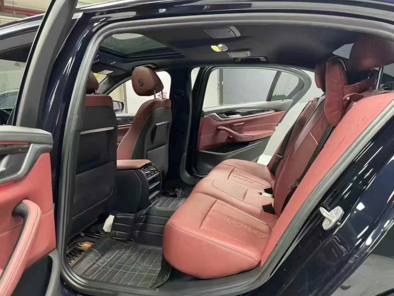 成都21年宝马5系6