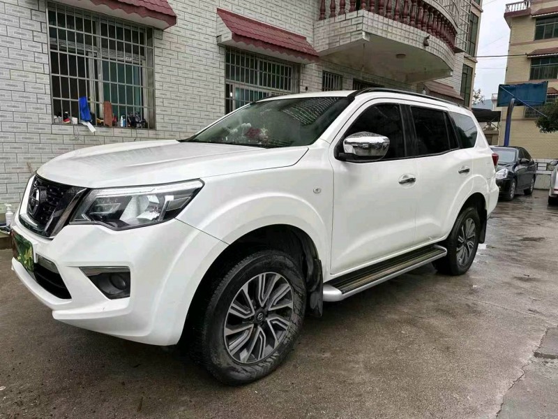 益阳18年日产途达2