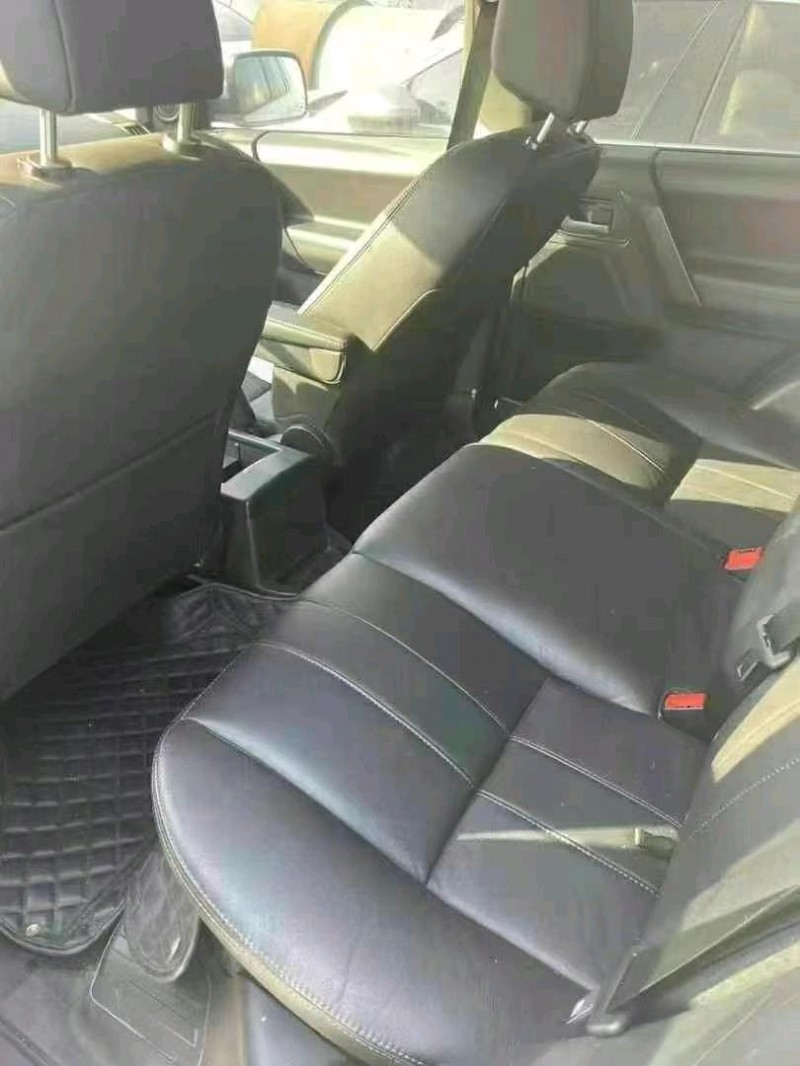 盐城14年路虎神行者5