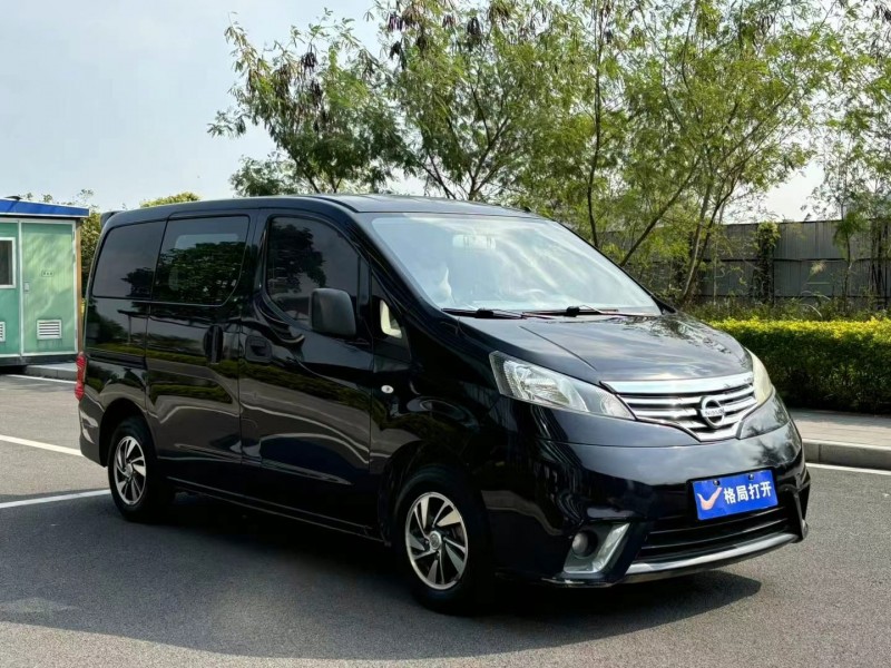东莞17年日产NV2002