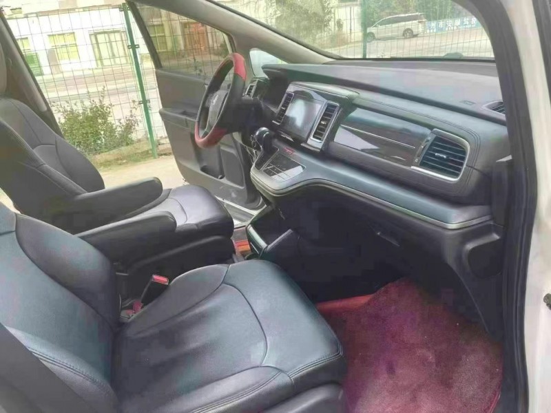 徐州18年本田艾力绅4