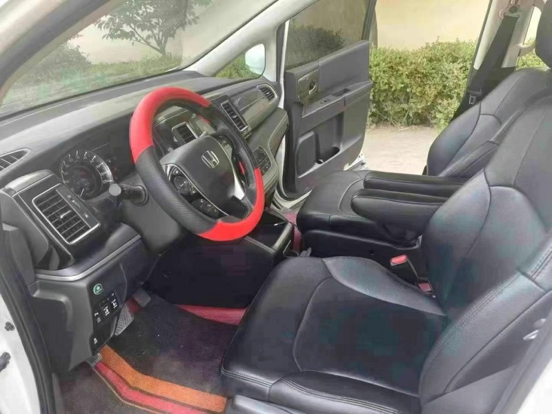 徐州18年本田艾力绅5