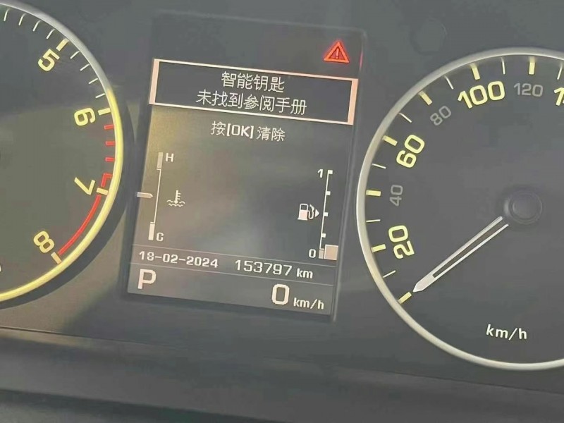 广州15年路虎发现8