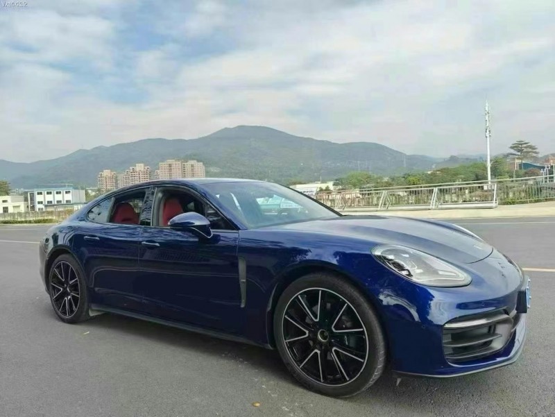 广州23年保时捷帕拉梅拉3