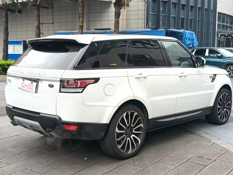 广州16年路虎揽胜运动4