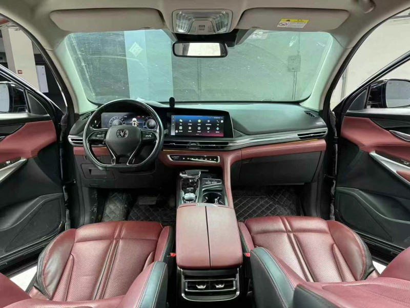 成都20年长安汽车CS758