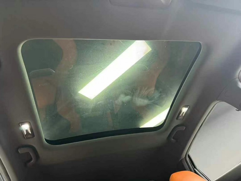 成都23年长安汽车UNI4