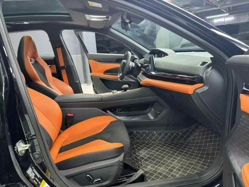 成都23年长安汽车UNI7