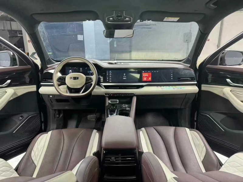 成都22年吉利星越5