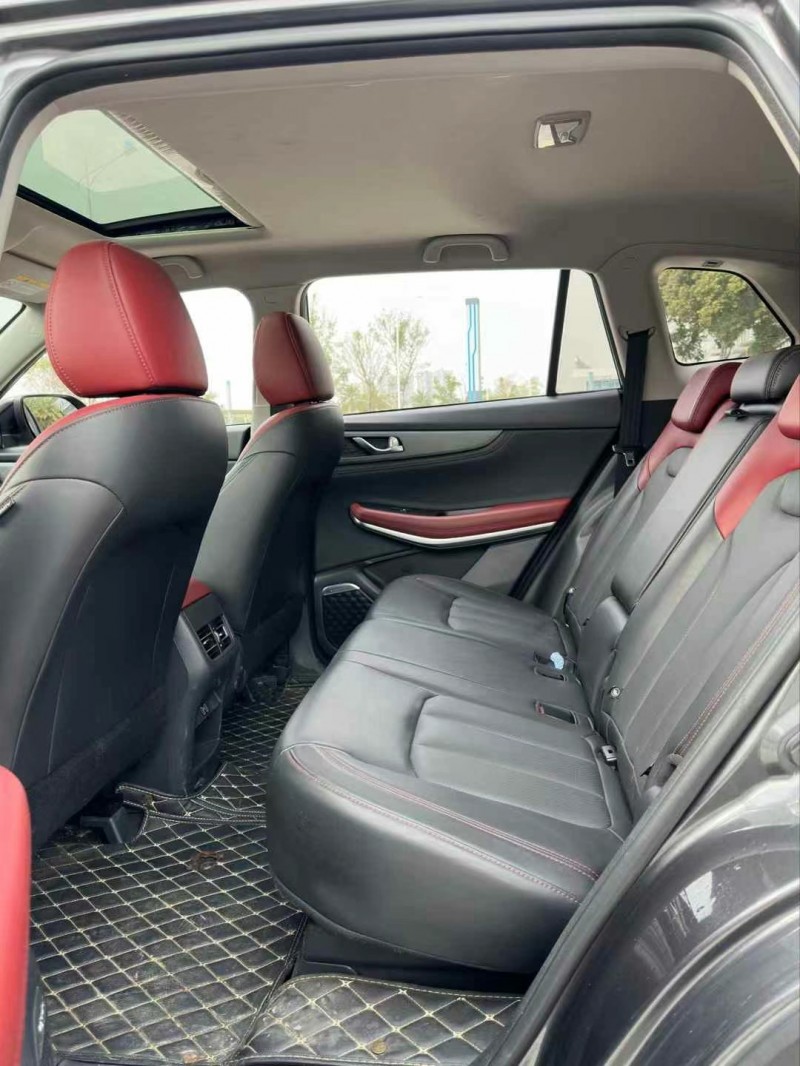 东莞22年长安汽车CS755