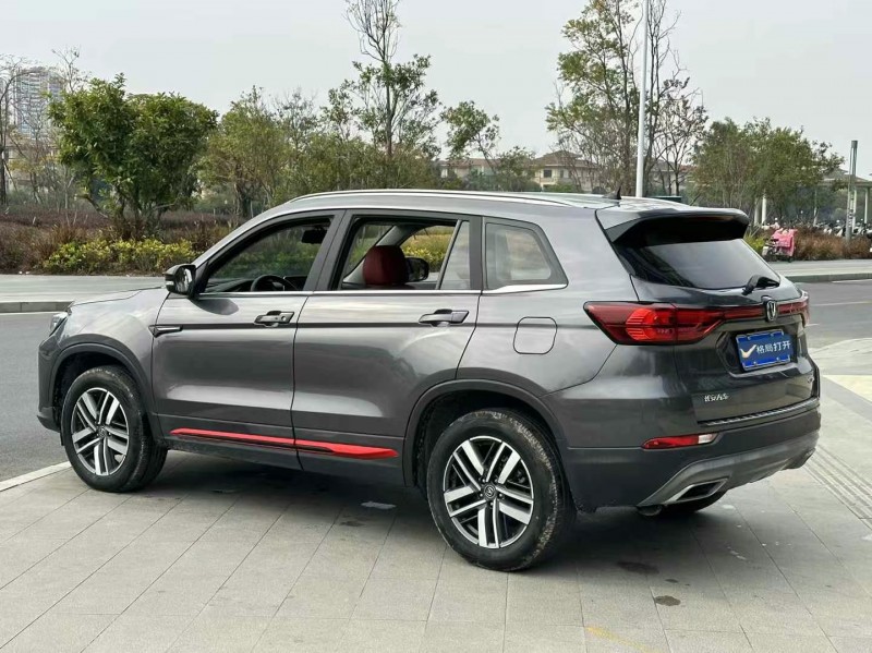 东莞22年长安汽车CS757