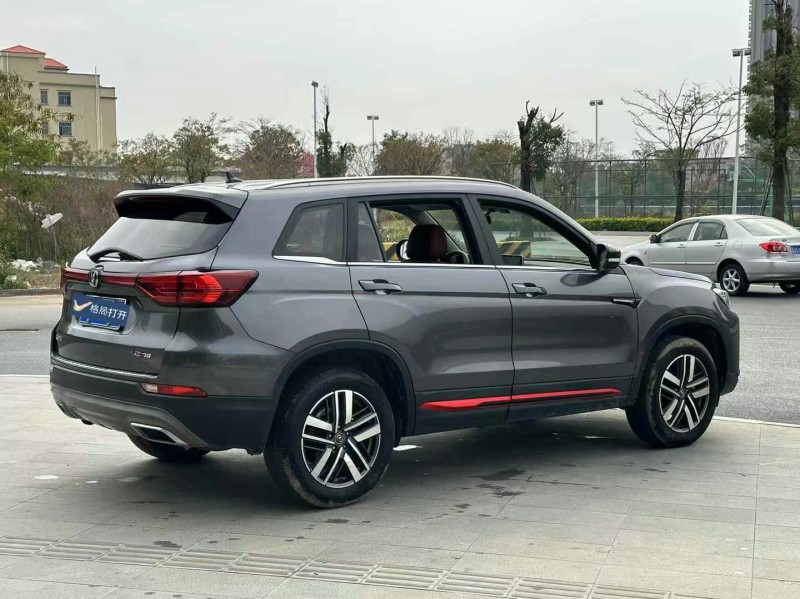 东莞22年长安汽车CS758