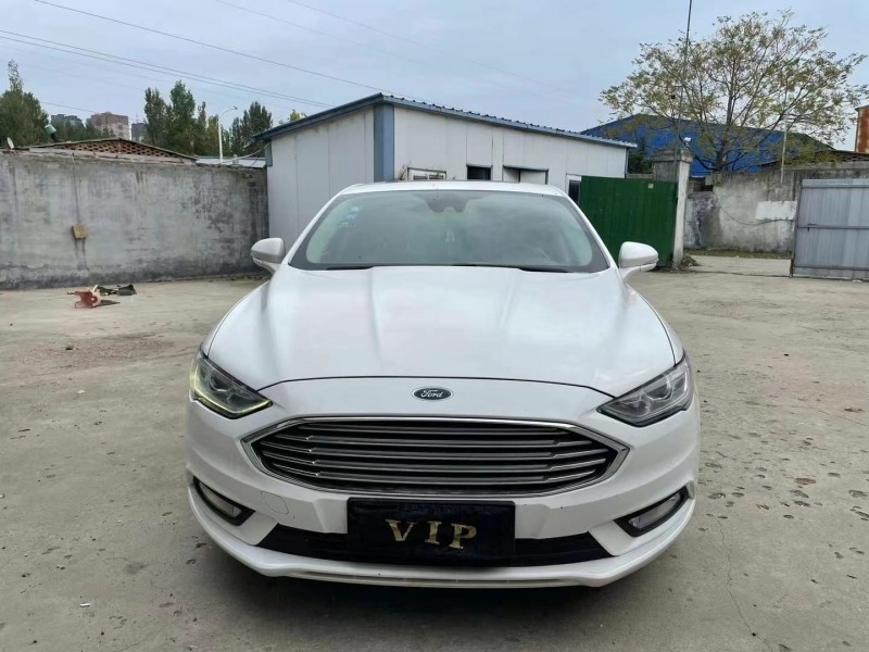 济宁17年福特蒙迪欧1