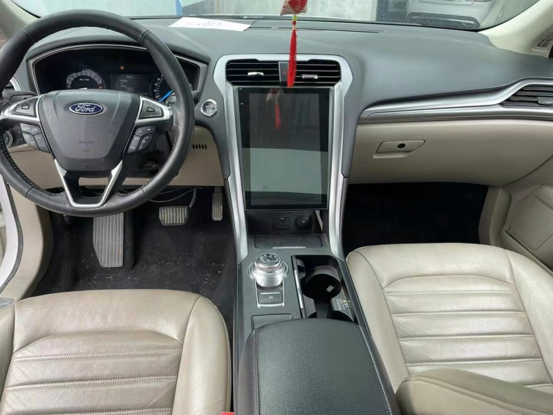 济宁17年福特蒙迪欧4