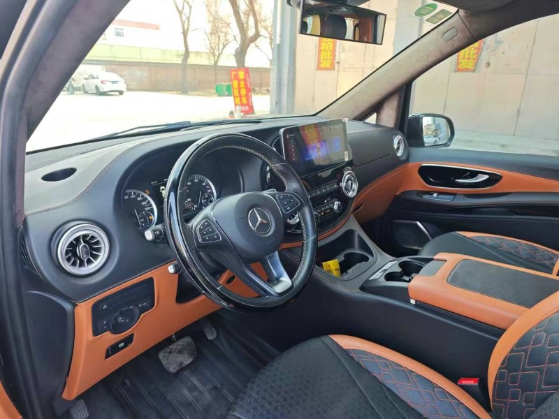 保定19年奔驰威霆6