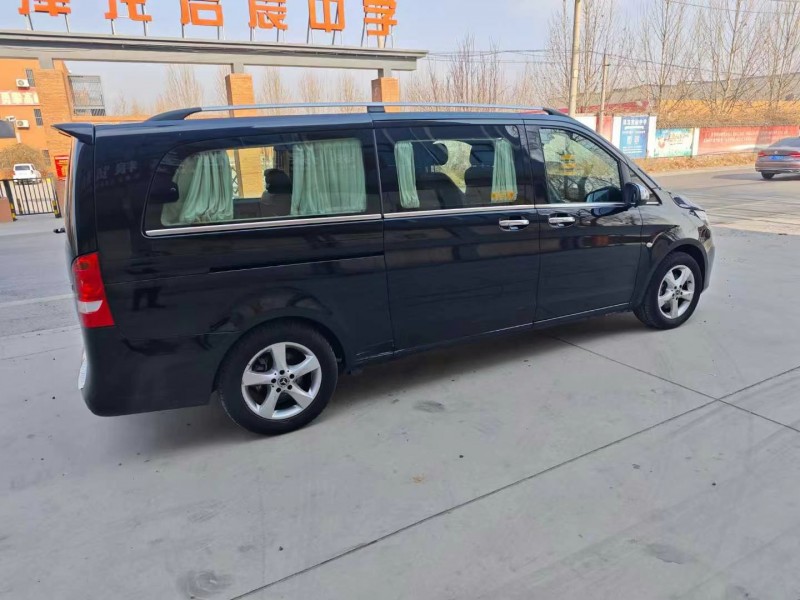 保定19年奔驰威霆9