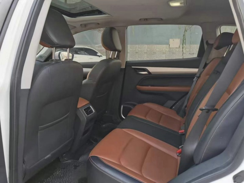 保定20年吉利远景6