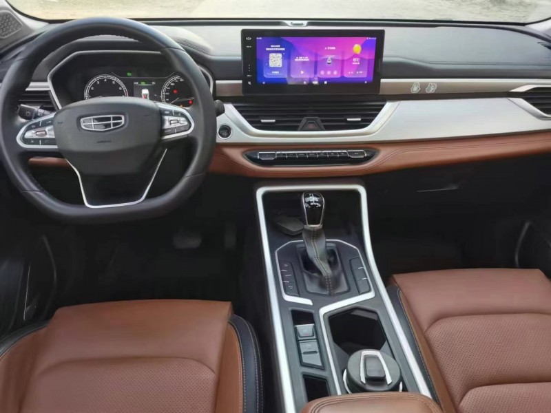 保定20年吉利远景7