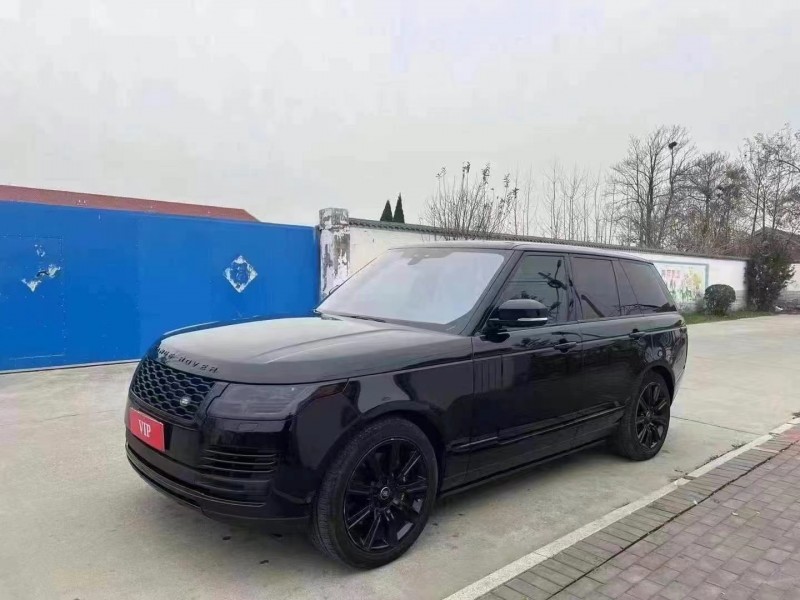 青岛22年路虎揽胜行政2