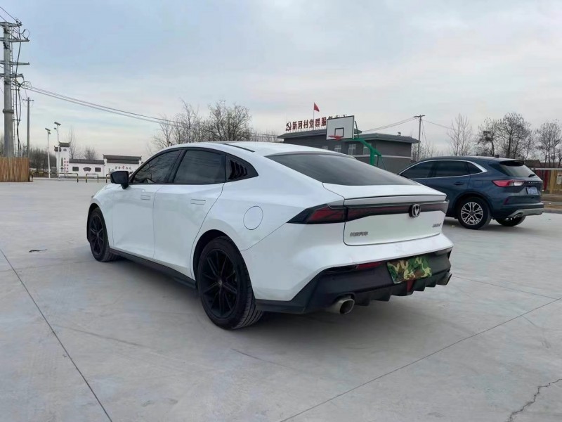 徐州22年长安汽车UNI8