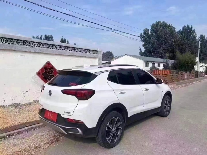 青岛21年别克昂科拉7