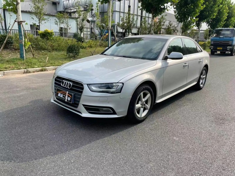 徐州13年奥迪A4L3