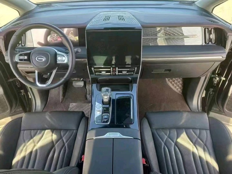 保定23年传祺M84