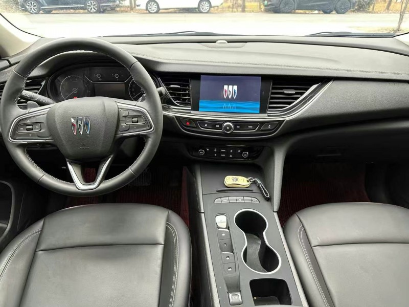 徐州24年别克君威4