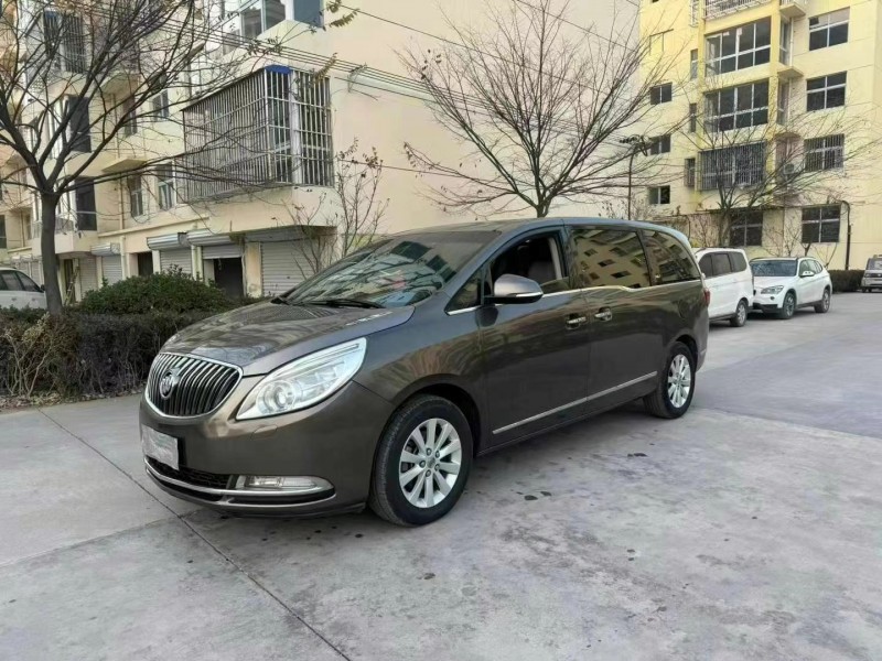 徐州16年别克GL82