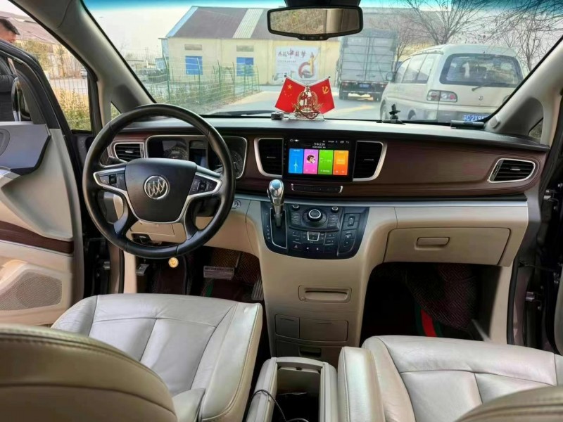 徐州16年别克GL87