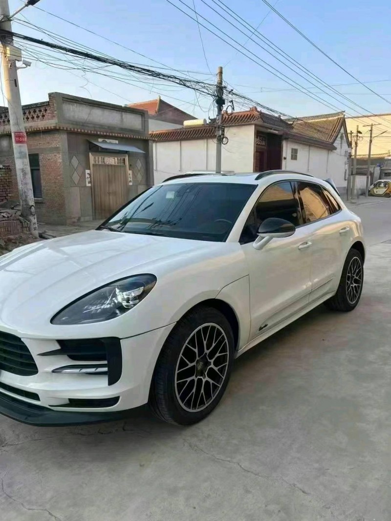 菏泽17年保时捷Macan3