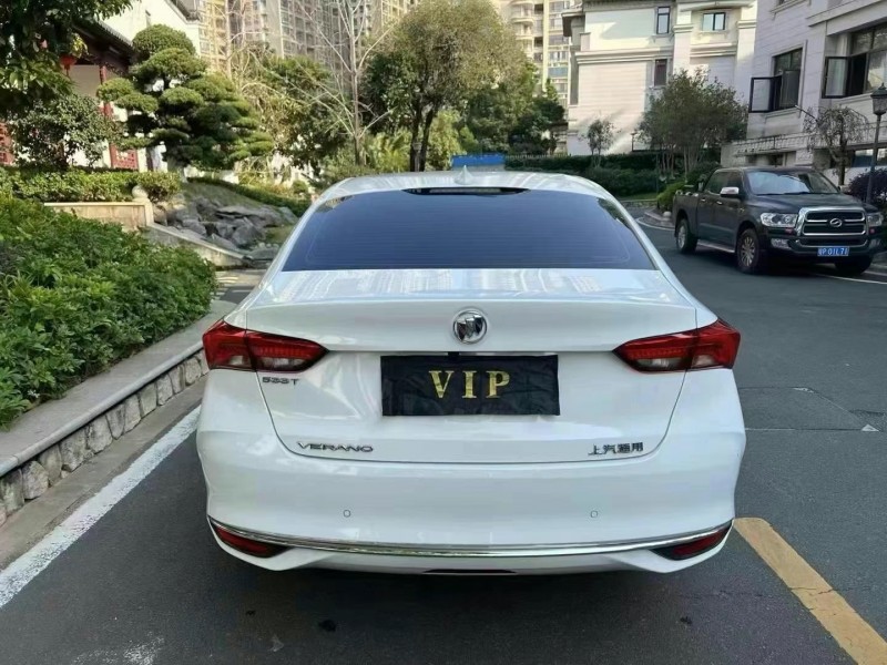 广州22年别克威朗9