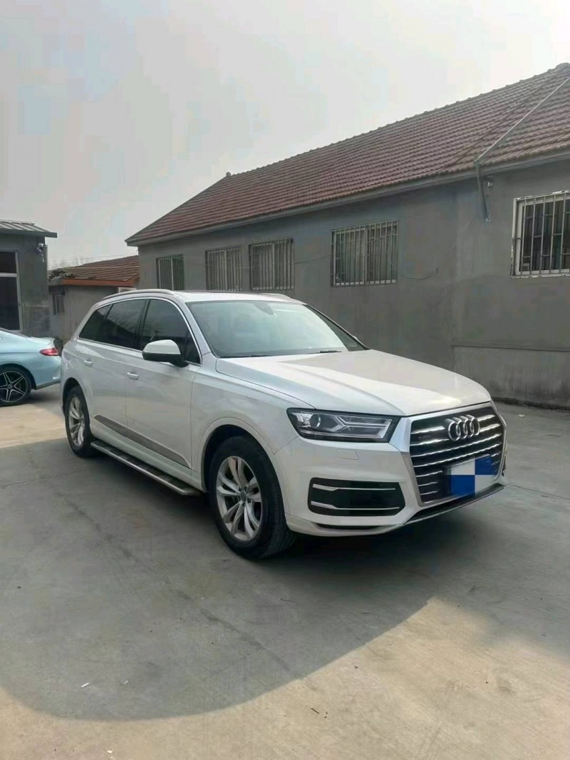 济宁16年奥迪Q72
