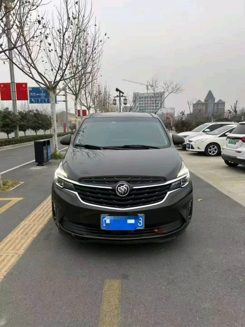 济宁20年别克GL81