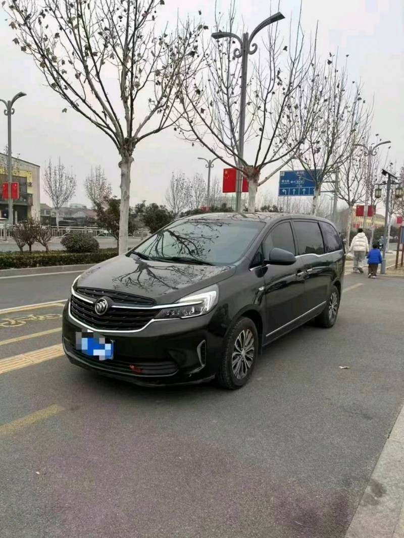 济宁20年别克GL82