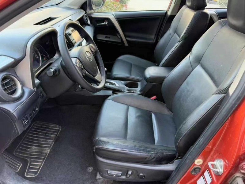 济宁14年丰田RAV44