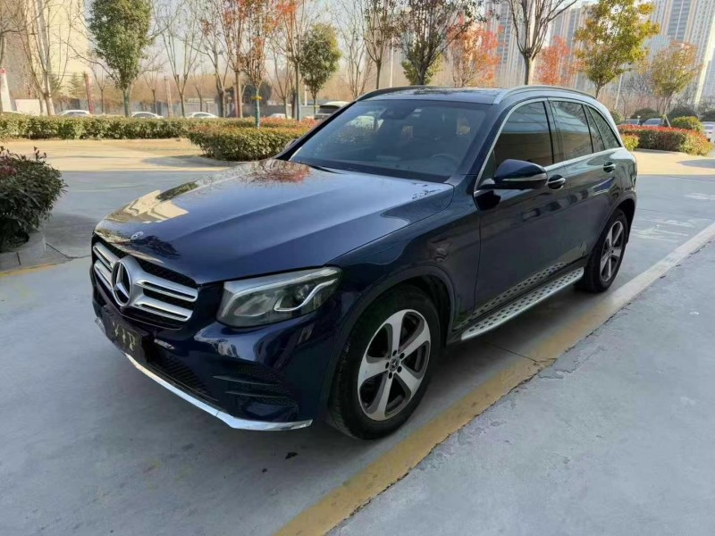 济宁17年奔驰GLC3