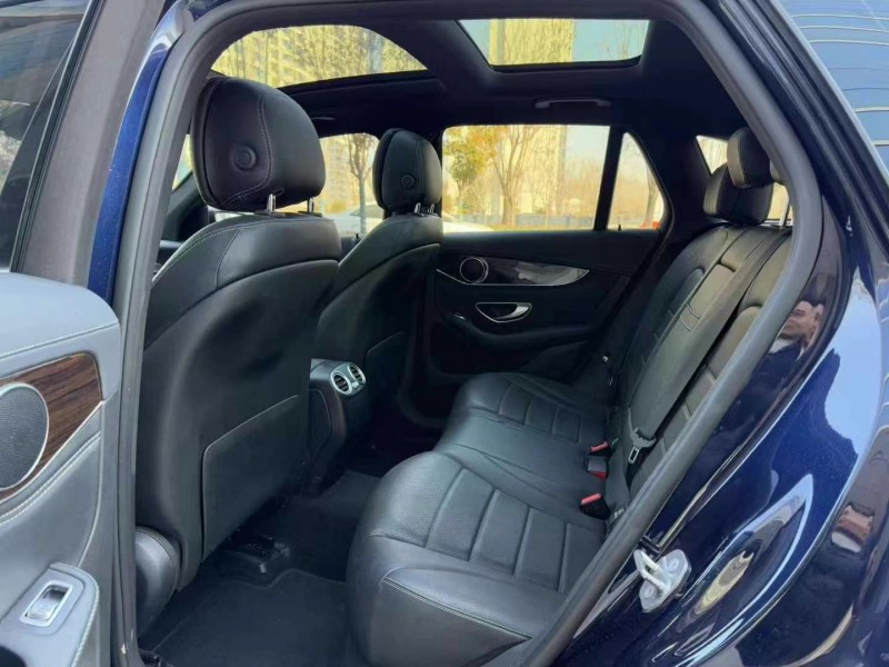 济宁17年奔驰GLC5