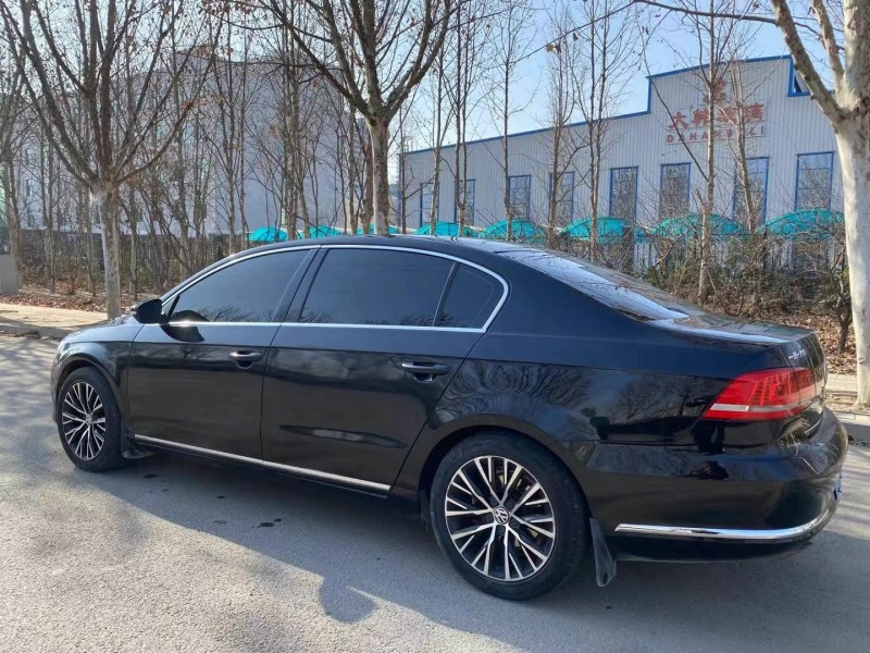 保定13年大众迈腾8