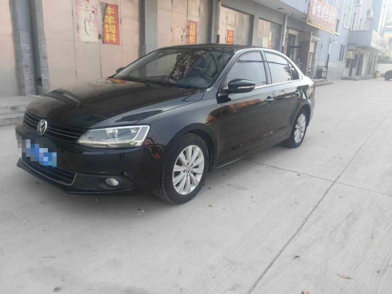 保定13年大众速腾2